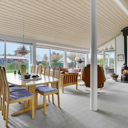 Holiday home Cozy In Nakskov With Kitchen *